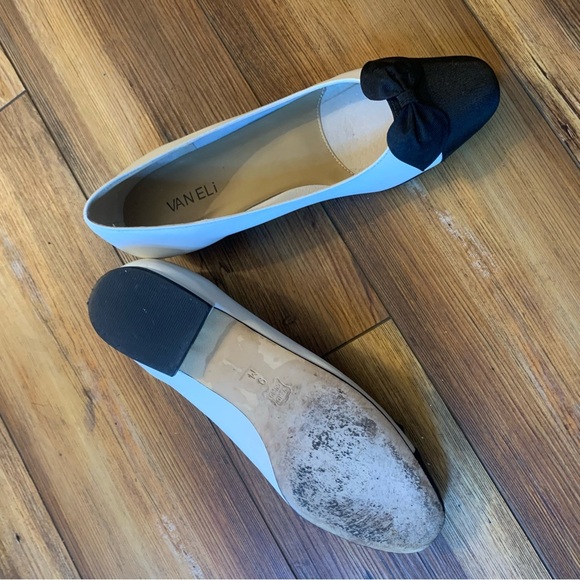 Vaneli Women's Black and White Bow Flats size 9 M - Picture 5 of 11
